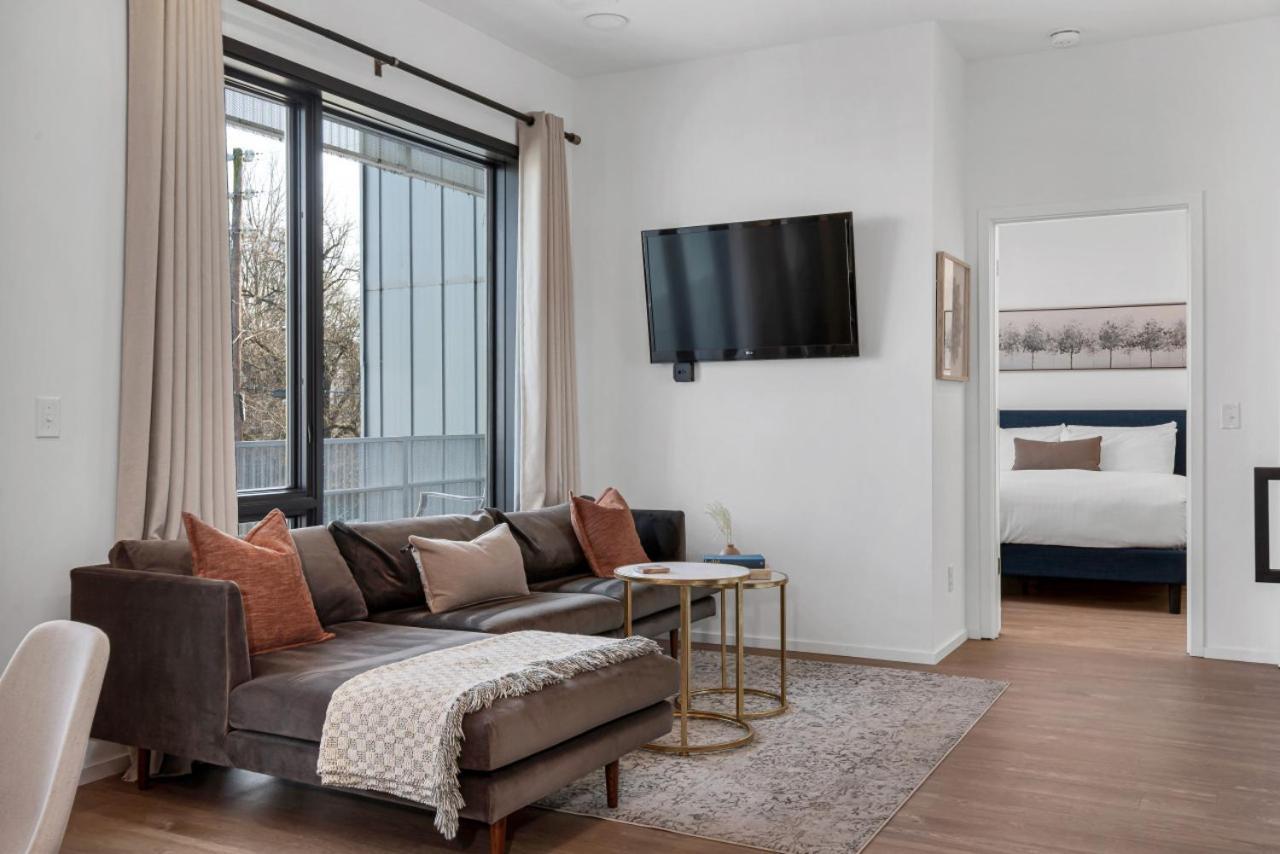 Gulch Located With 4 Beds, Pool, Private Patio And Secure Parking Villa NashvilleNashville  Kültér fotó