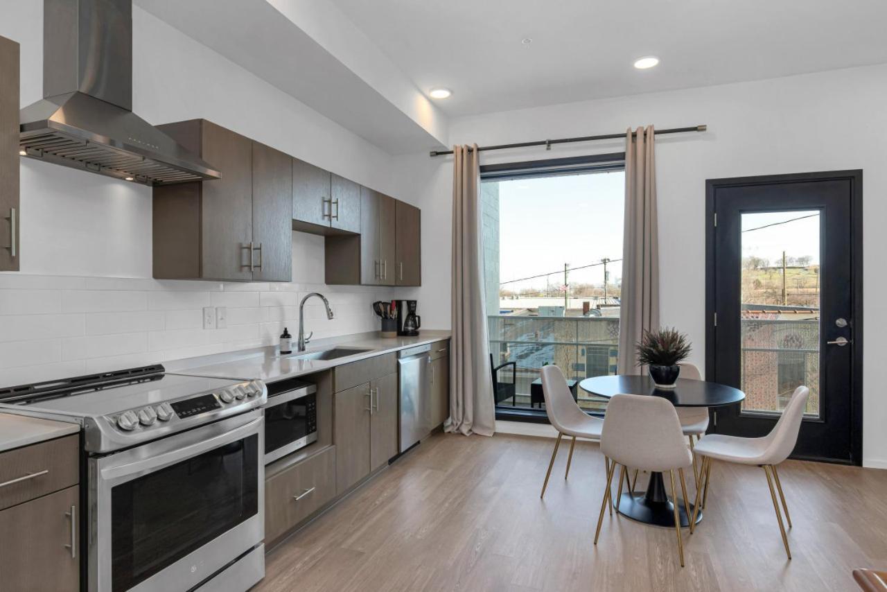 Gulch Located With 4 Beds, Pool, Private Patio And Secure Parking Villa NashvilleNashville  Kültér fotó